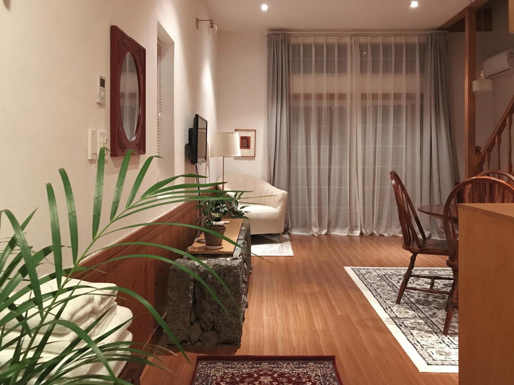 At Corner Resort & Garden جيجو المظهر الخارجي الصورة